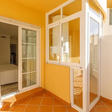 Molo Residences Puerto Banus *